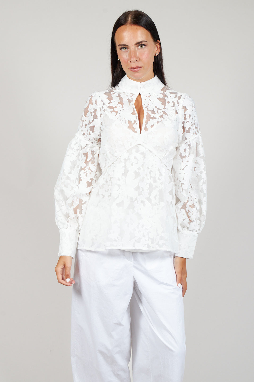 Maxine Blouse in Fleur Natural White