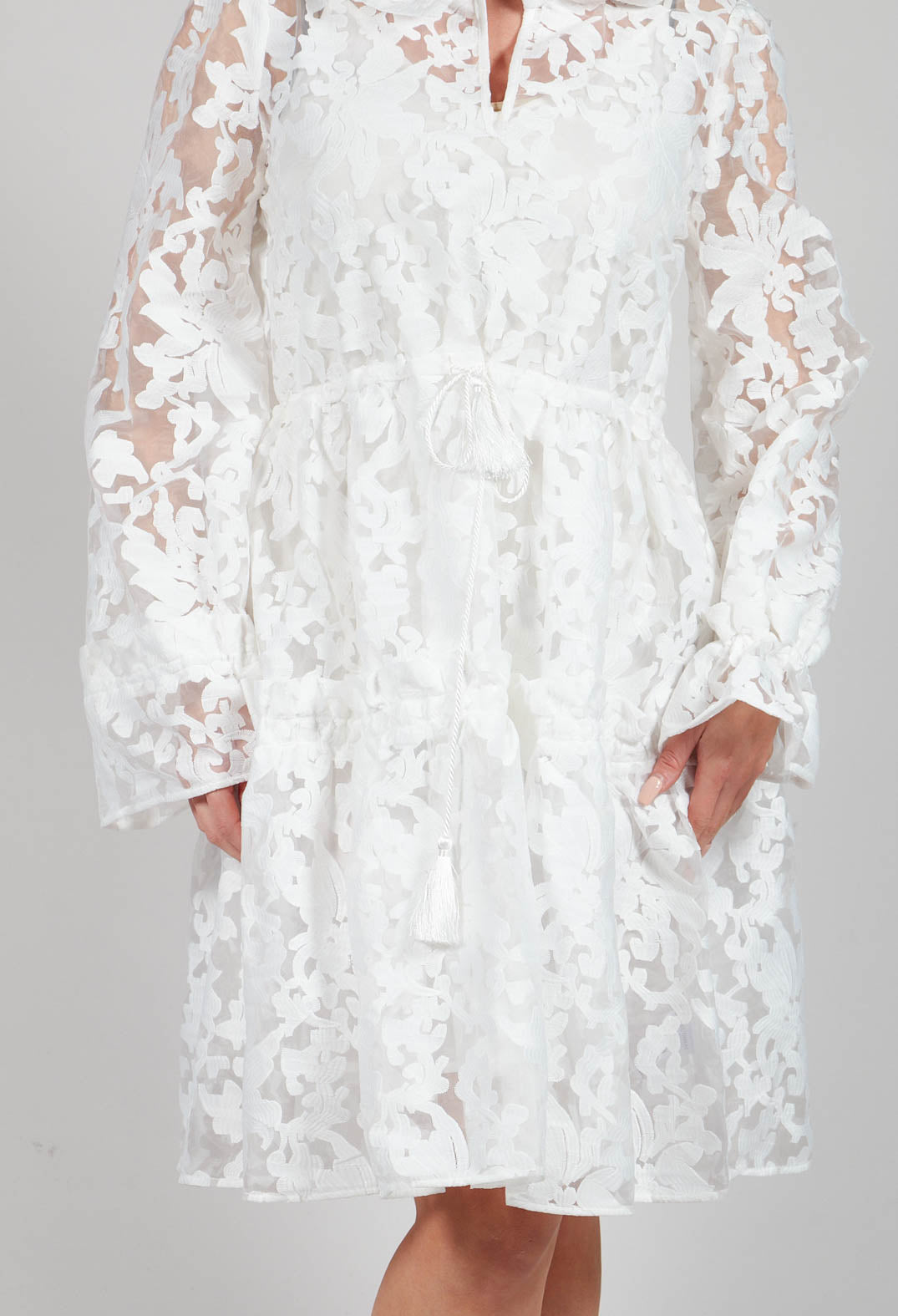 Delia Dress in Fleur Natural White