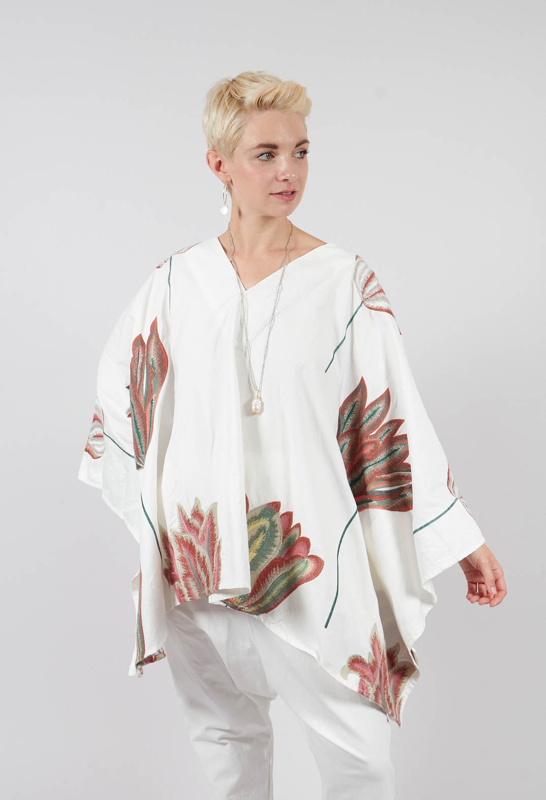 Daisiste Tunic in Schnee White