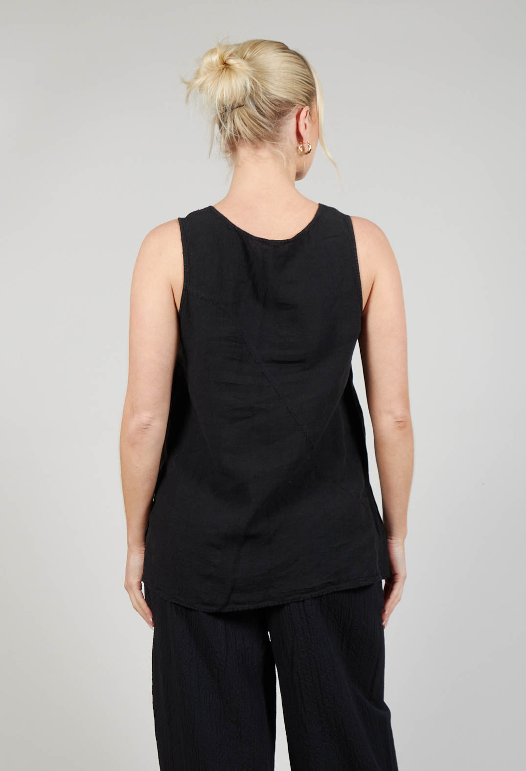 Tupi Top in Black