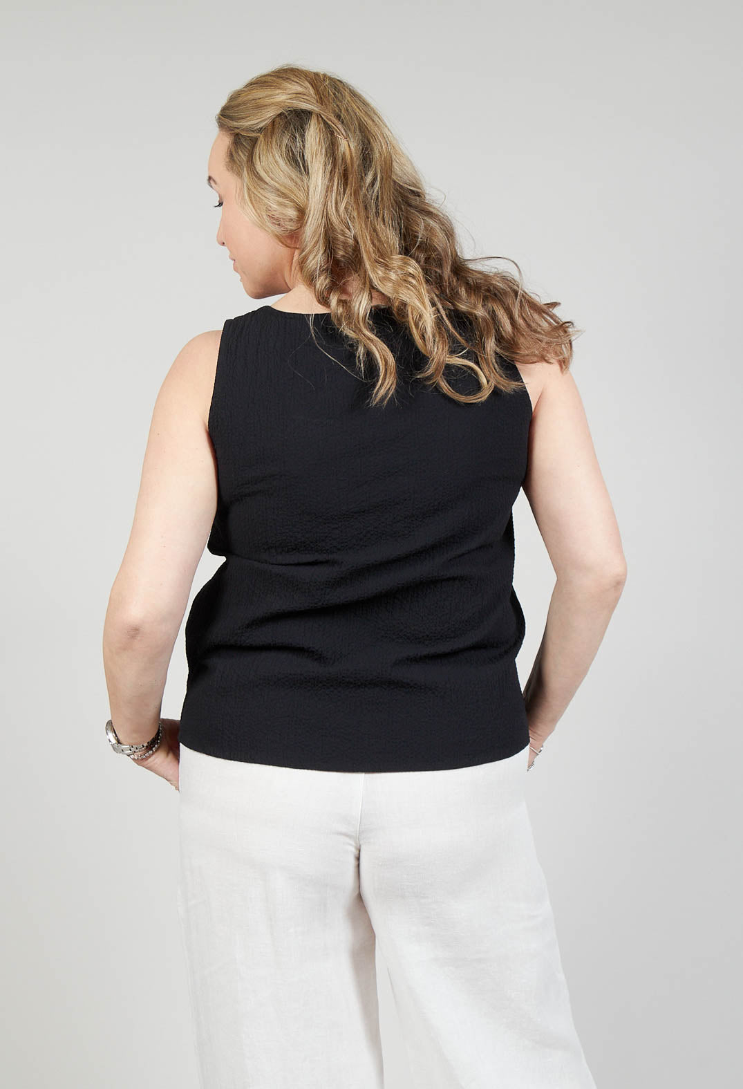 Wadi Top in Black