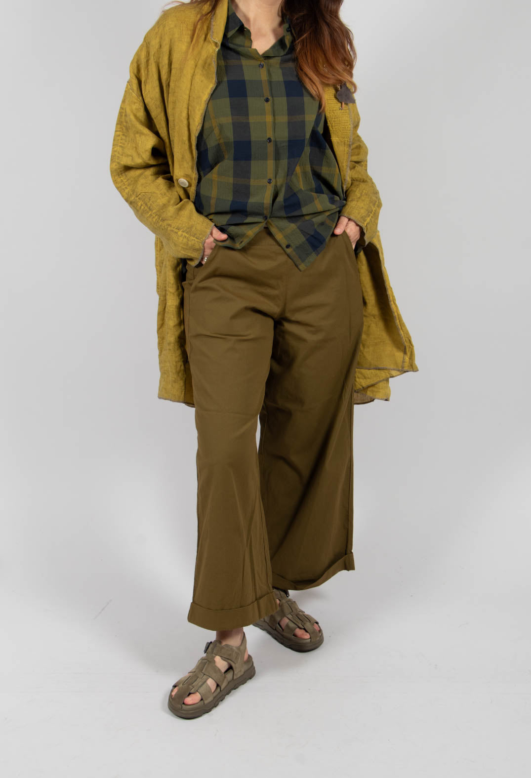 Anasy Pants in Kaki