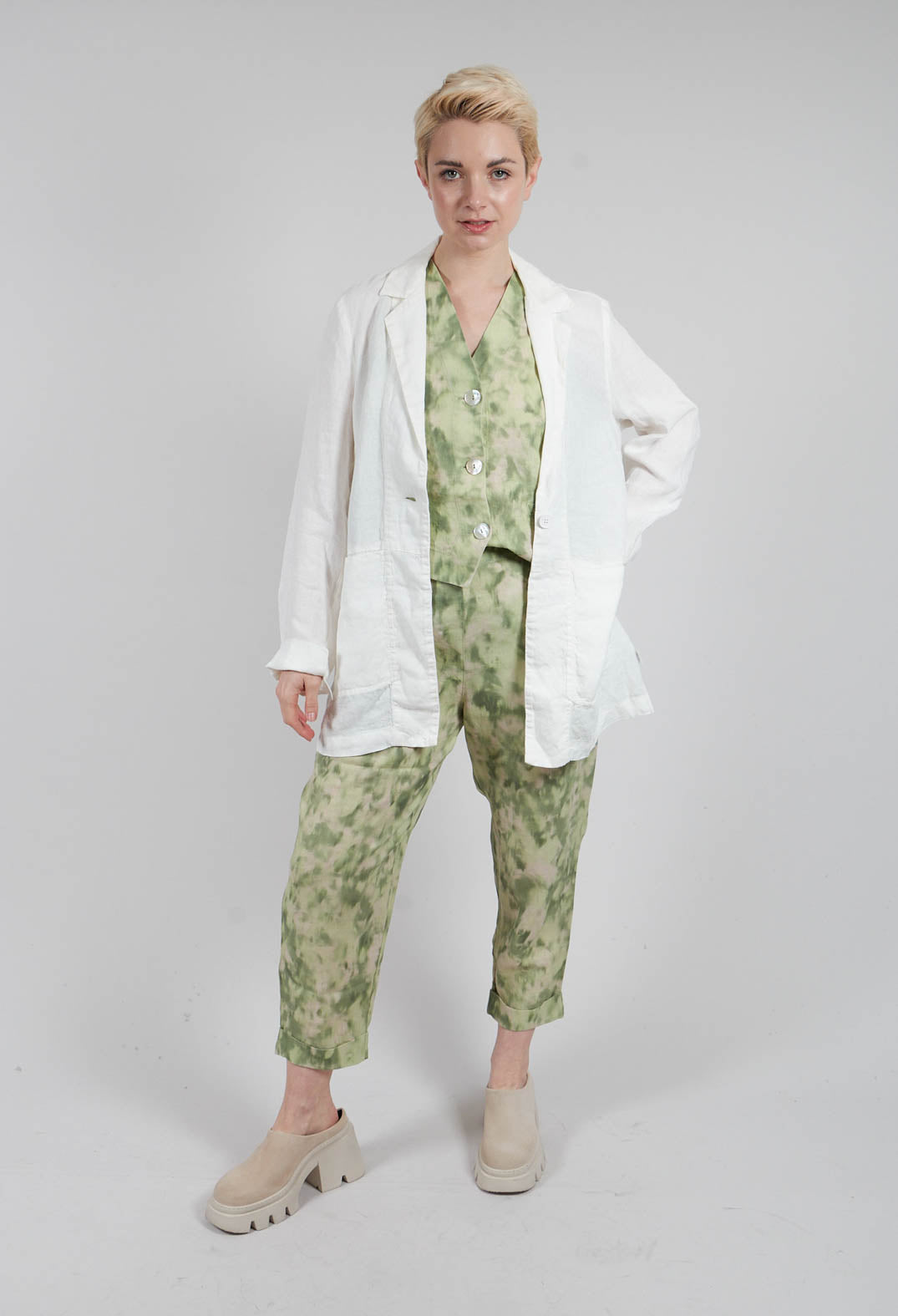 Ambato Blazer in Off White
