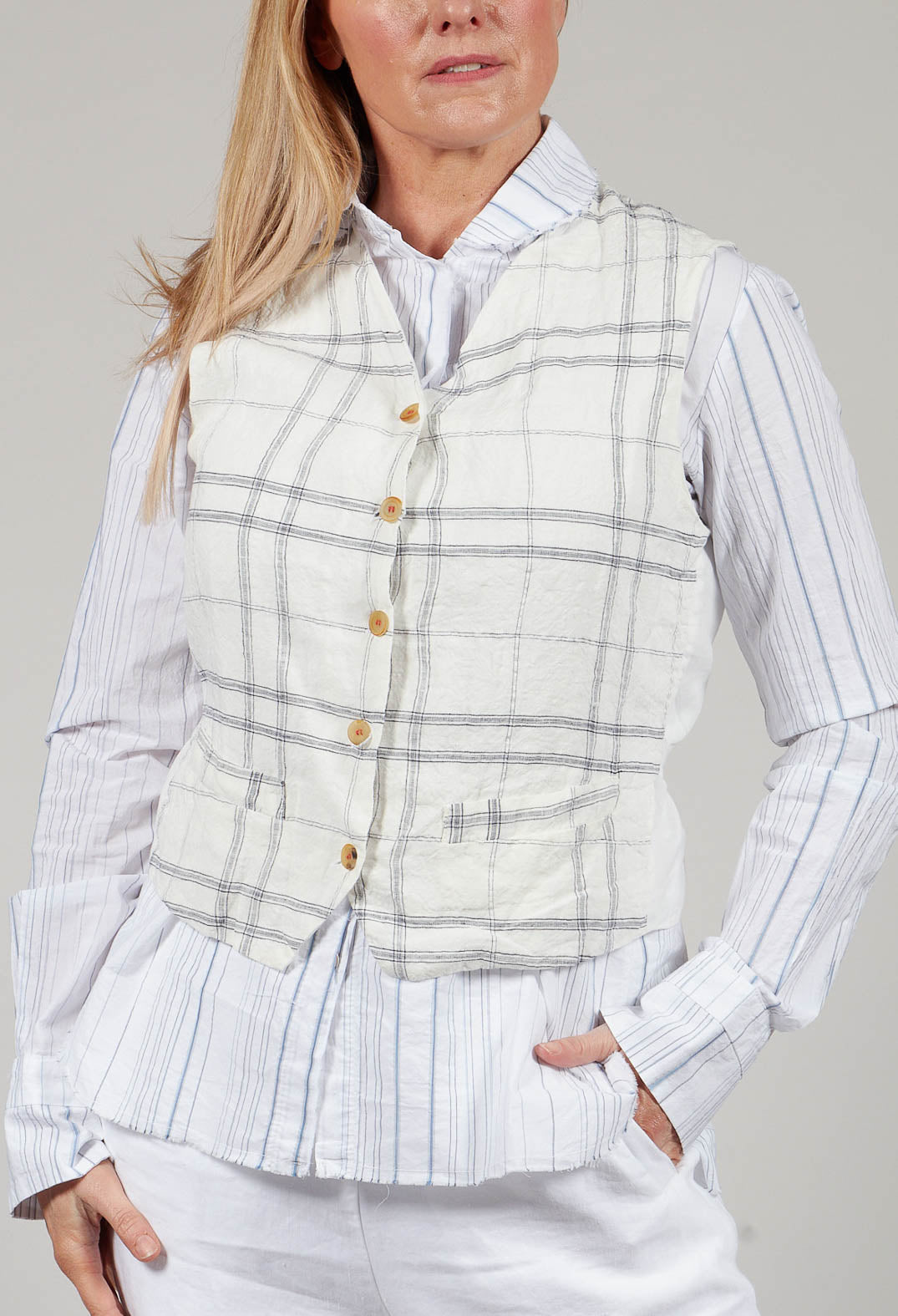 Waistcoat Gemma in Natural Check