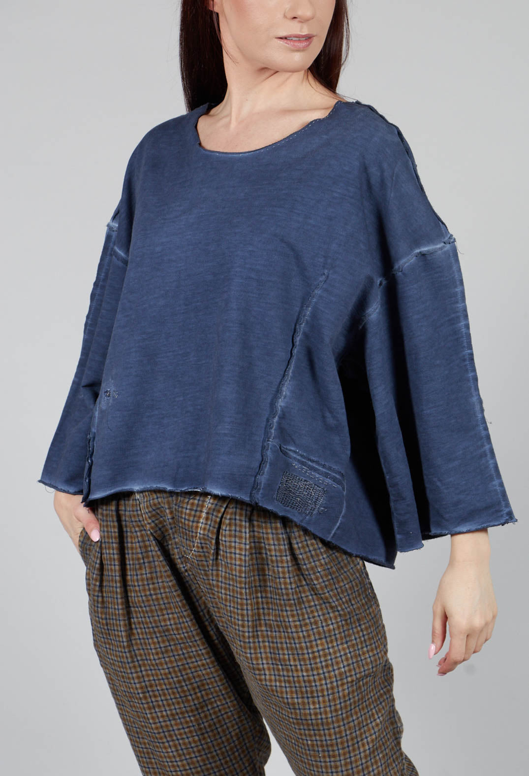 Cropped Pullover in Indigo