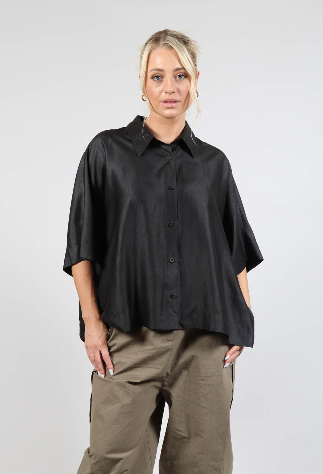 Batwing Shirt in Black