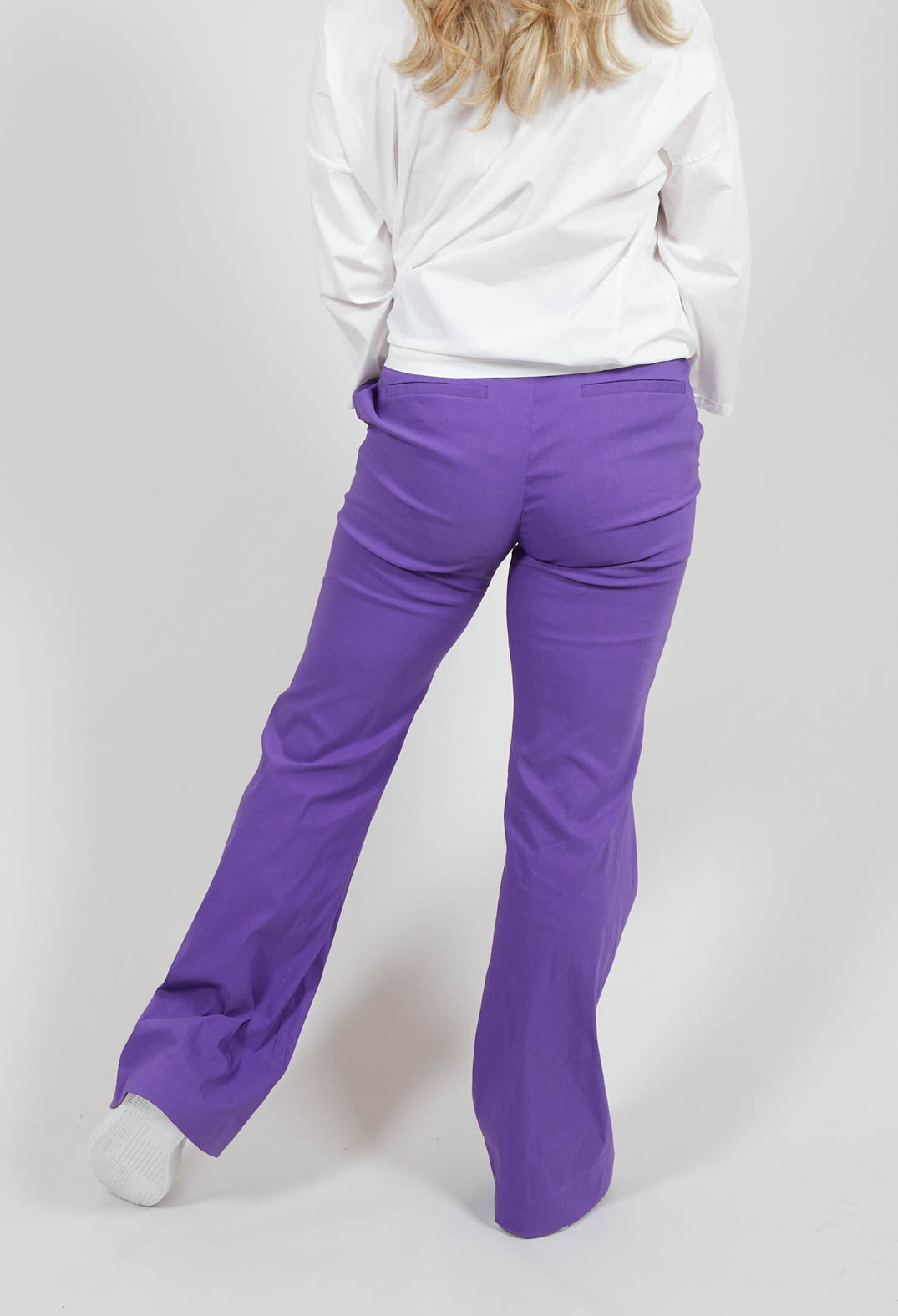 Pants Efesto in Purple
