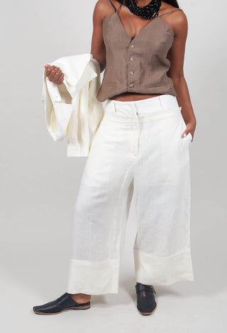 Pants Peressuti in Latte