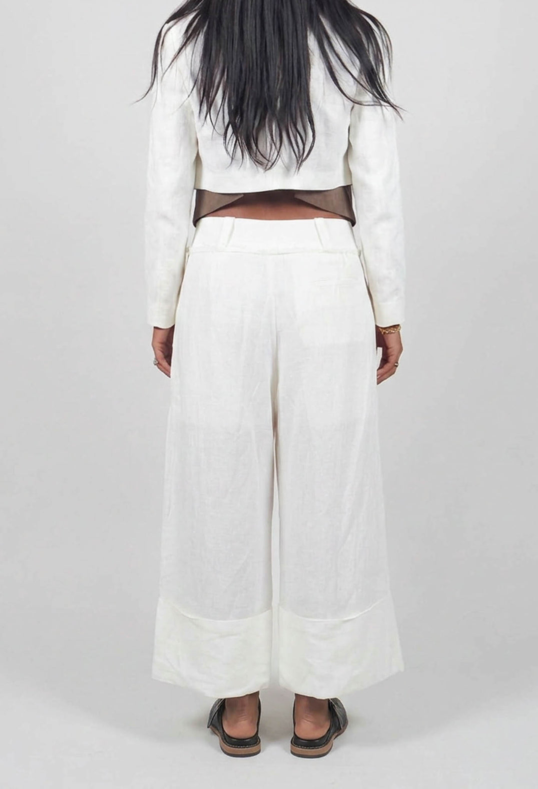 Pants Peressuti in Latte