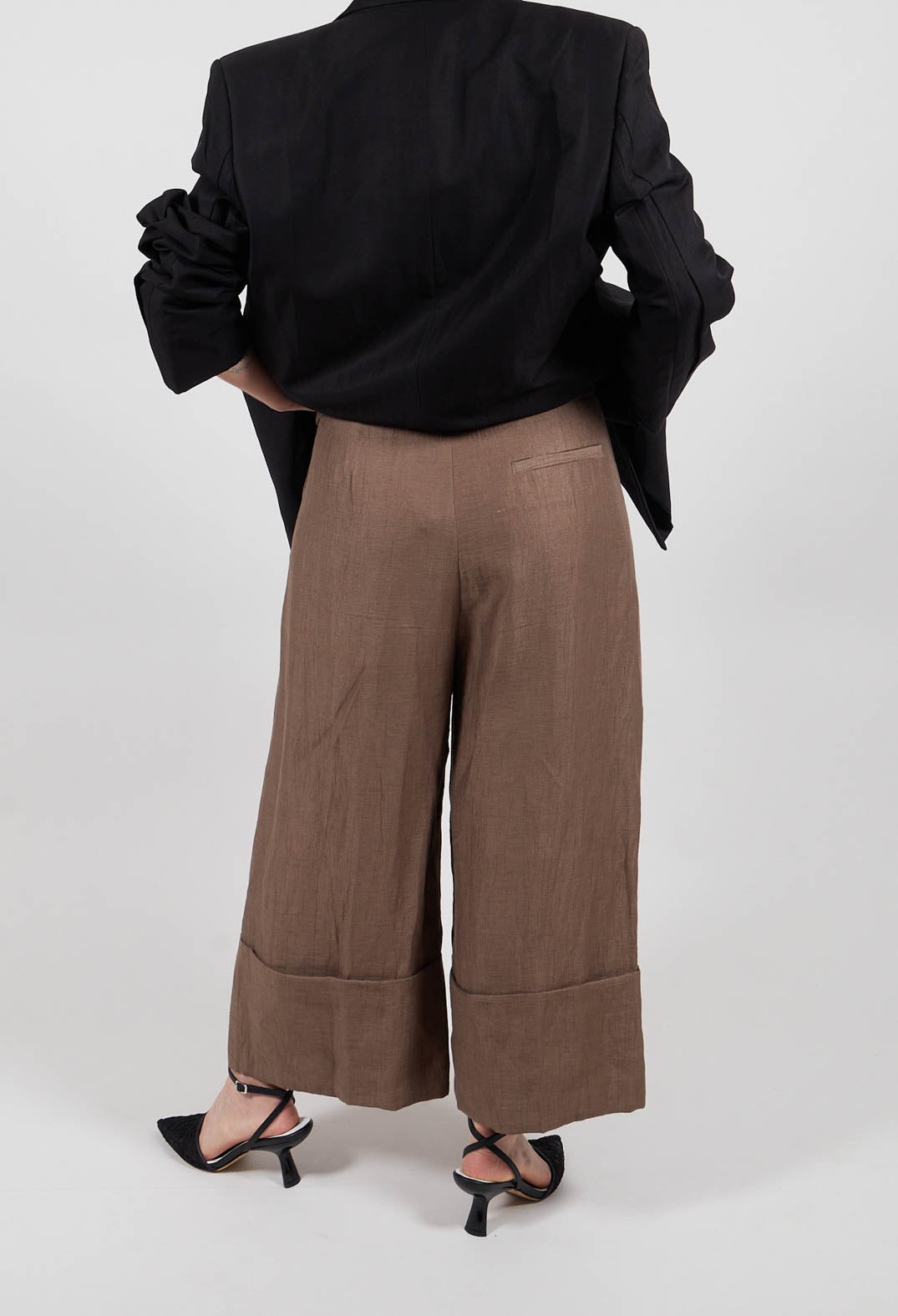 Pants Peressuti in Pecan