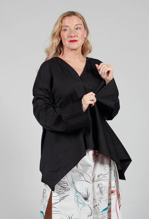 V-Neck Tailored Top in Nero