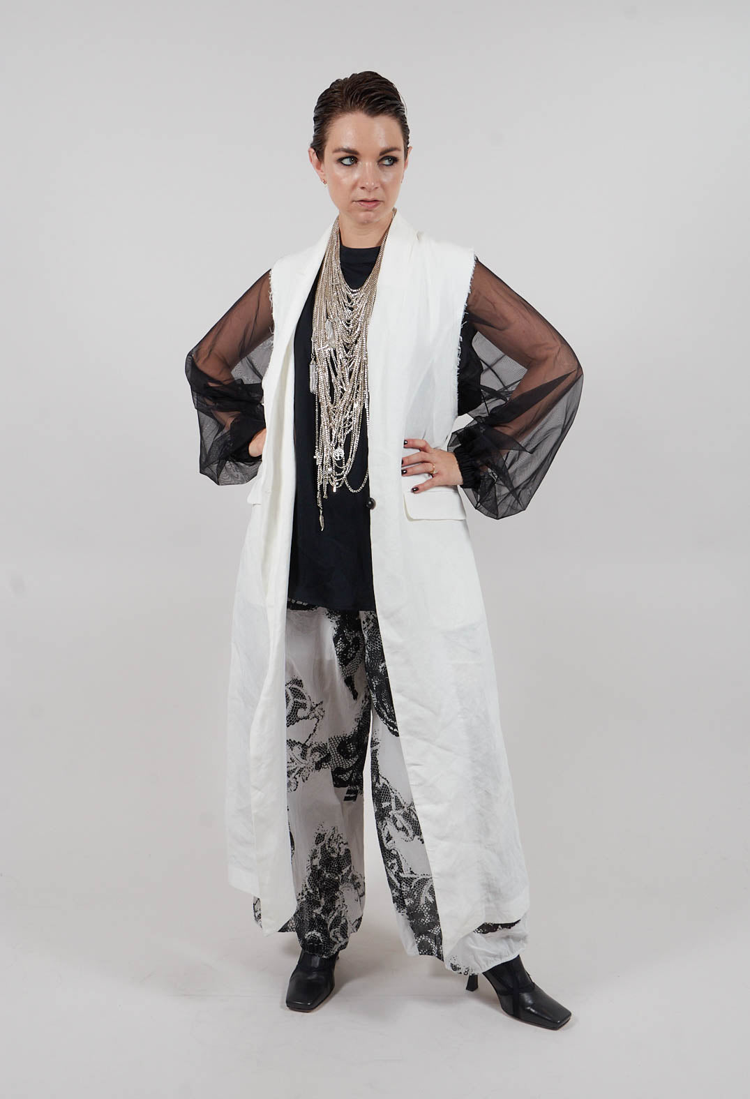 Longline Linen Waistcoat in White