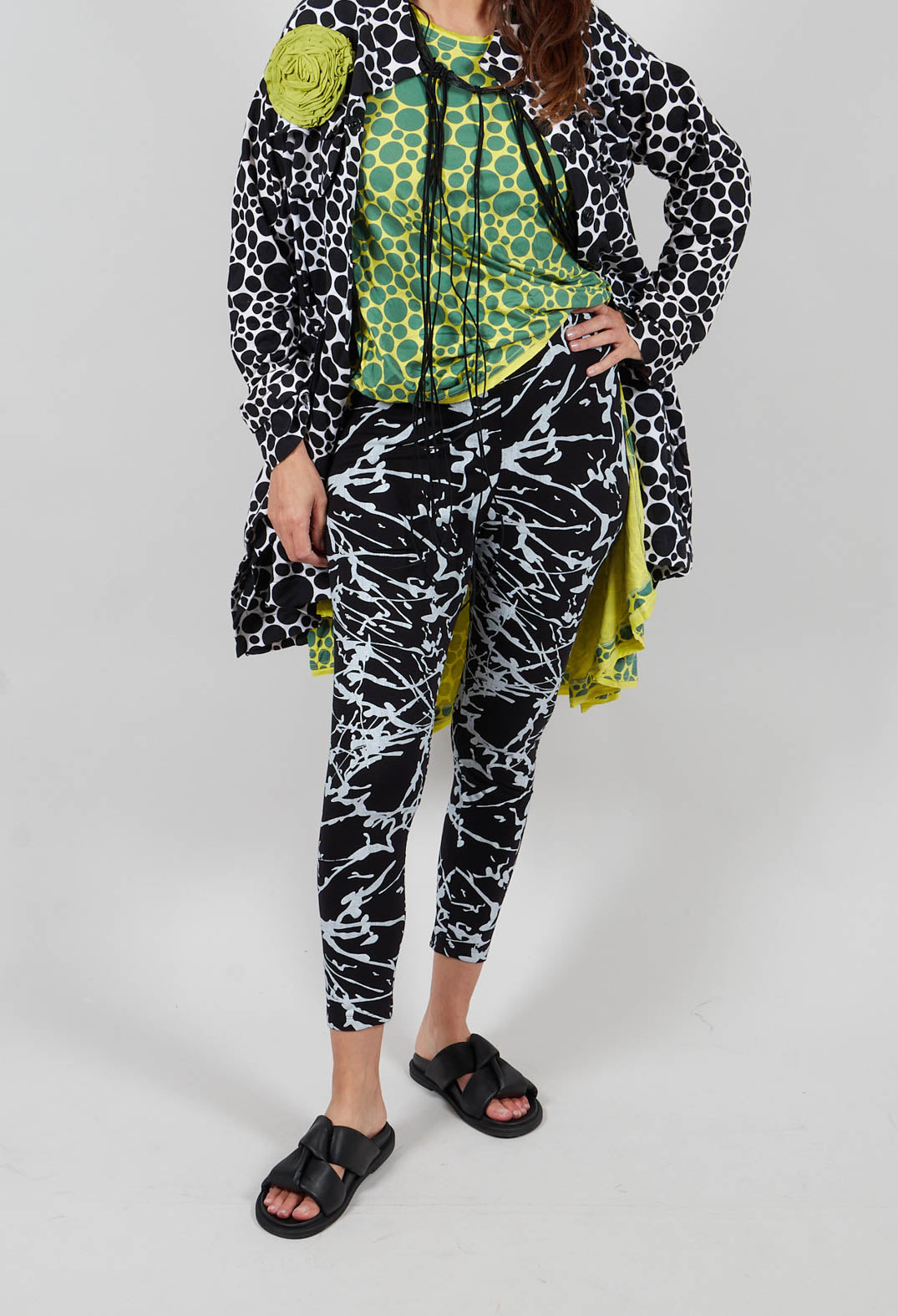 Ankle Cropped Leggings in Black with White Print
