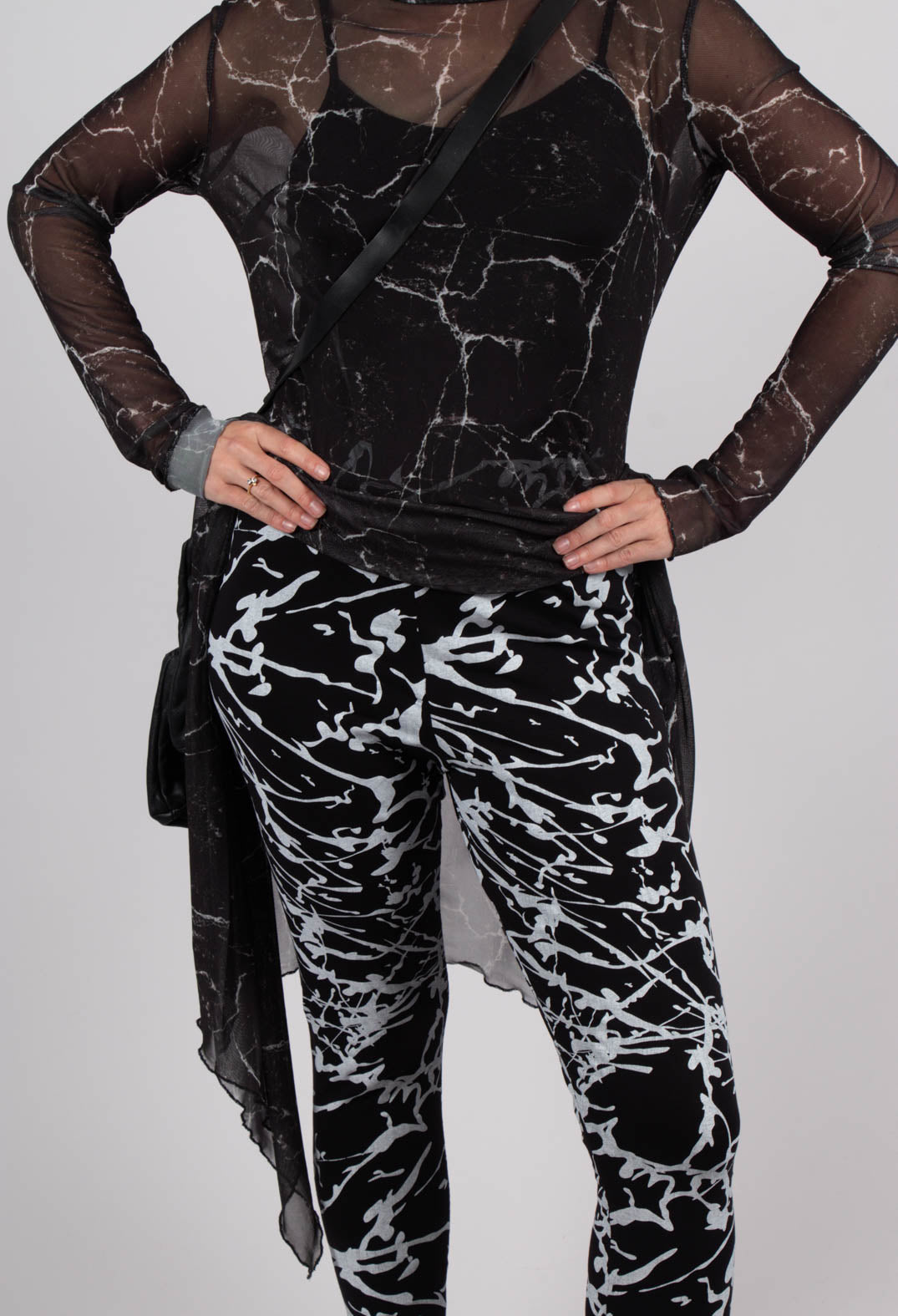 Ankle Cropped Leggings in Black with White Print