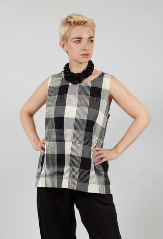 Macro Q Shirt in Nero