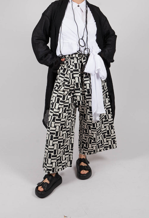 Wide Leg Trousers in Optical Nero