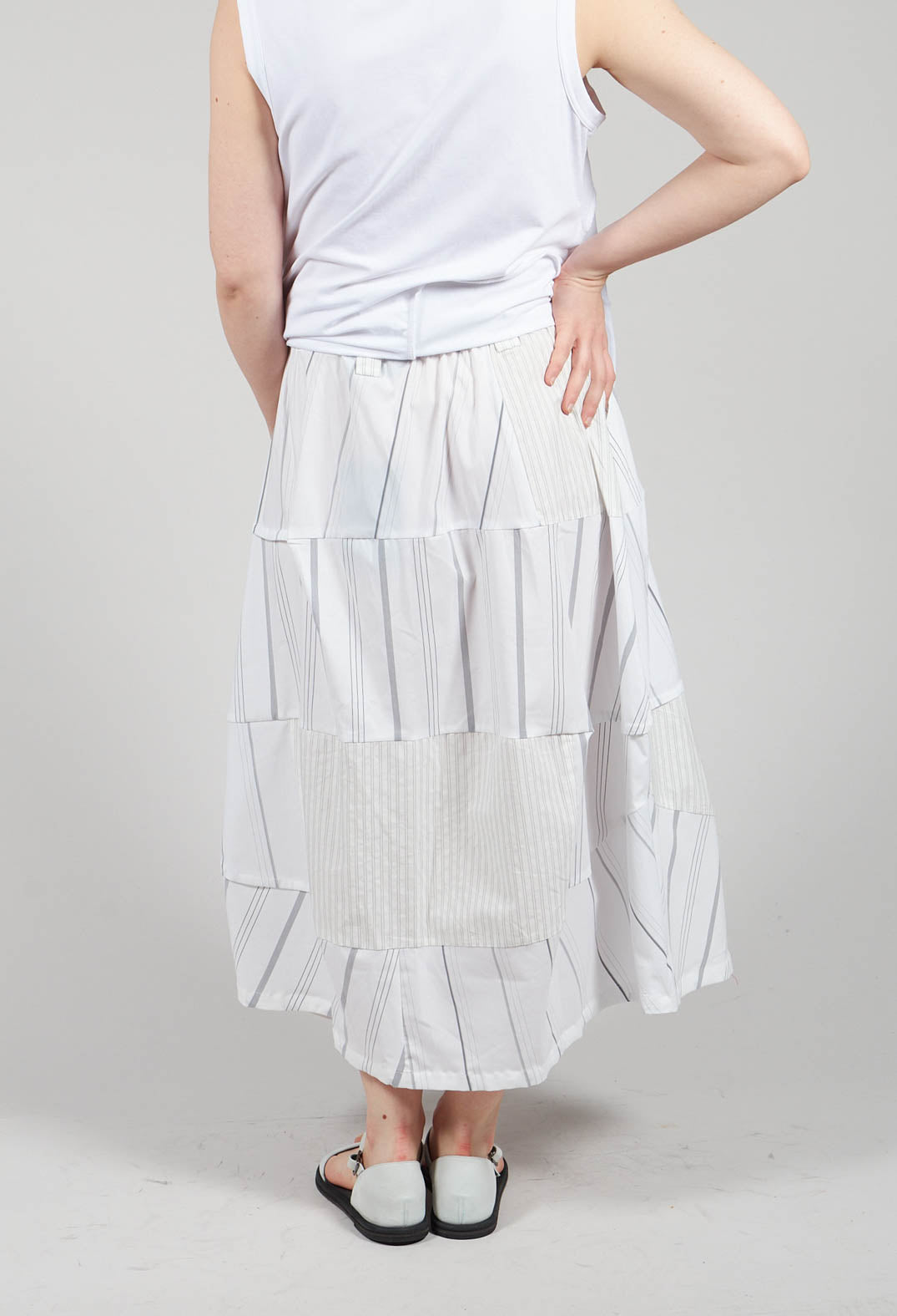 Tulip Hem Skirt in White Stripe