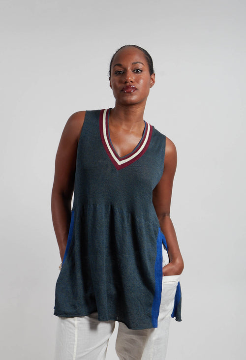 V Neck Vest in Laurel Oak and Jet Set