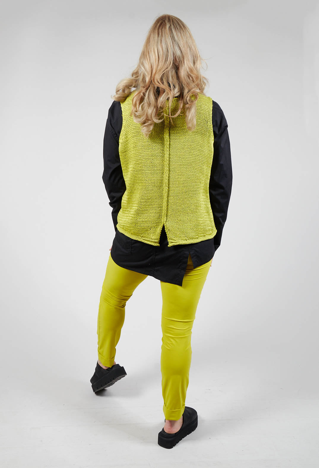 Sleeveless Knitted Vest in Lemon