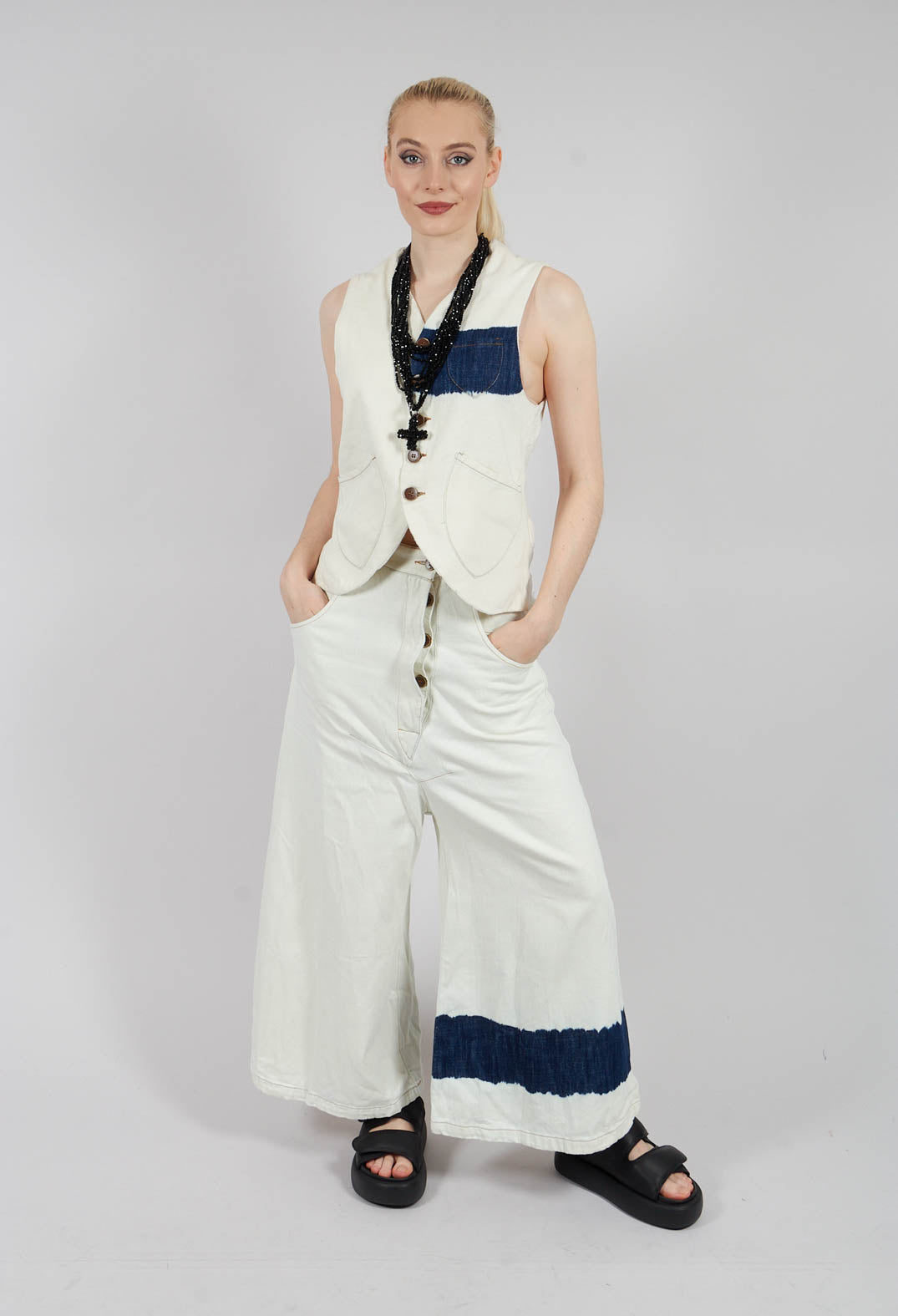 Wide Leg Flared Jeans in Off White