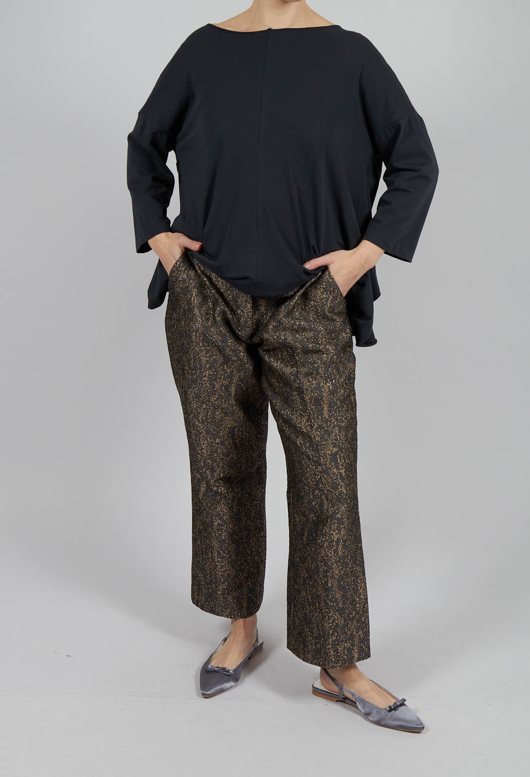 Straight Leg Trousers in Gold Mix