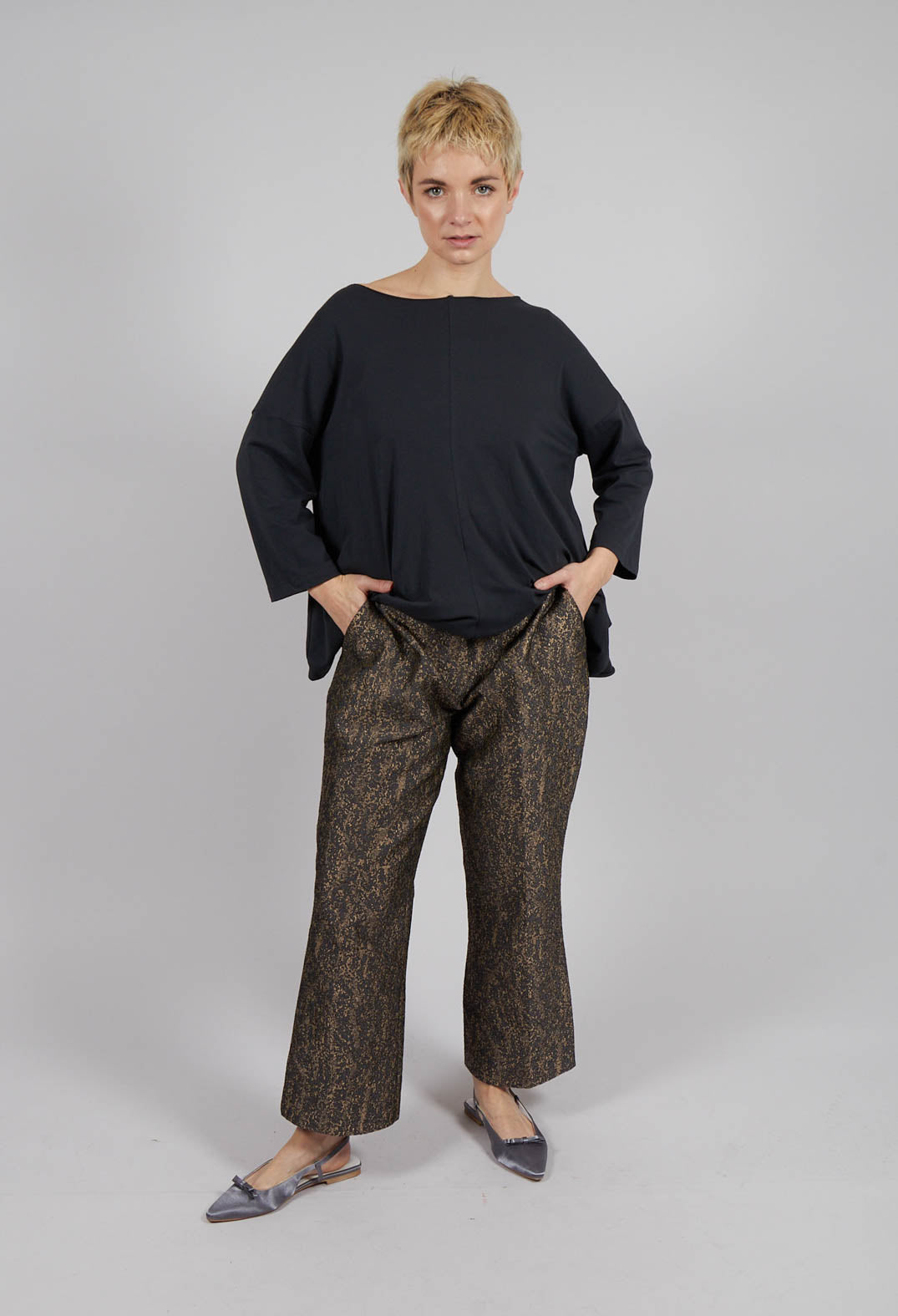 Straight Leg Trousers in Gold Mix