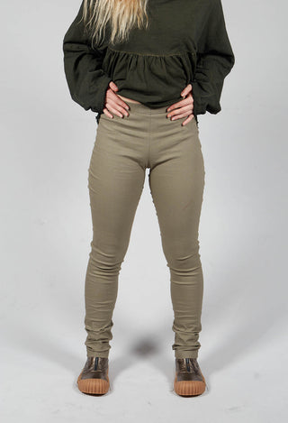 Skinny Leg Trousers With Elasticated Waist in Schilf