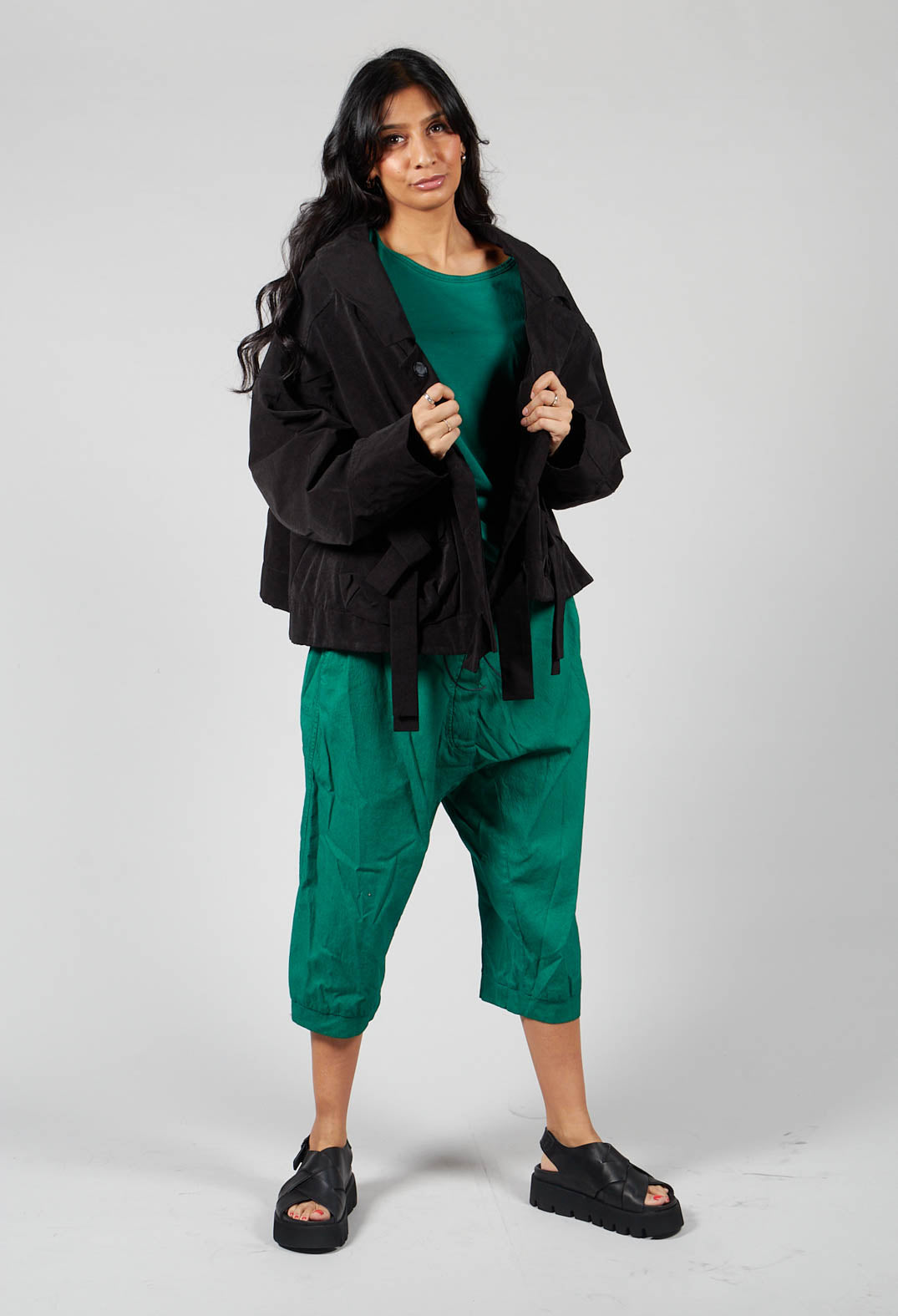 Cropped Drop Crotch Trousers in Green
