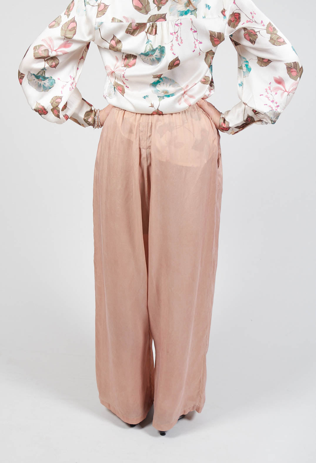 Pull on Straight Trousers in Amaretto Cloud