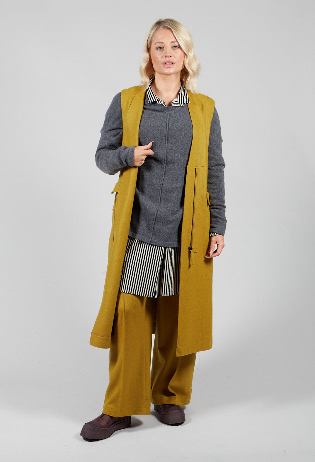 Gin Jumper in Anthra