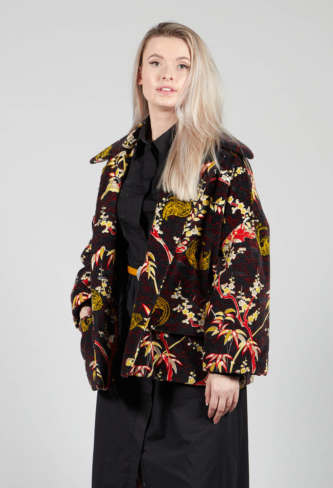 Velvet Short Coat in Black Print