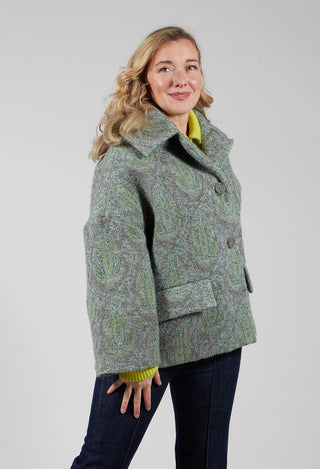Short Coat with Large Collar in Grey