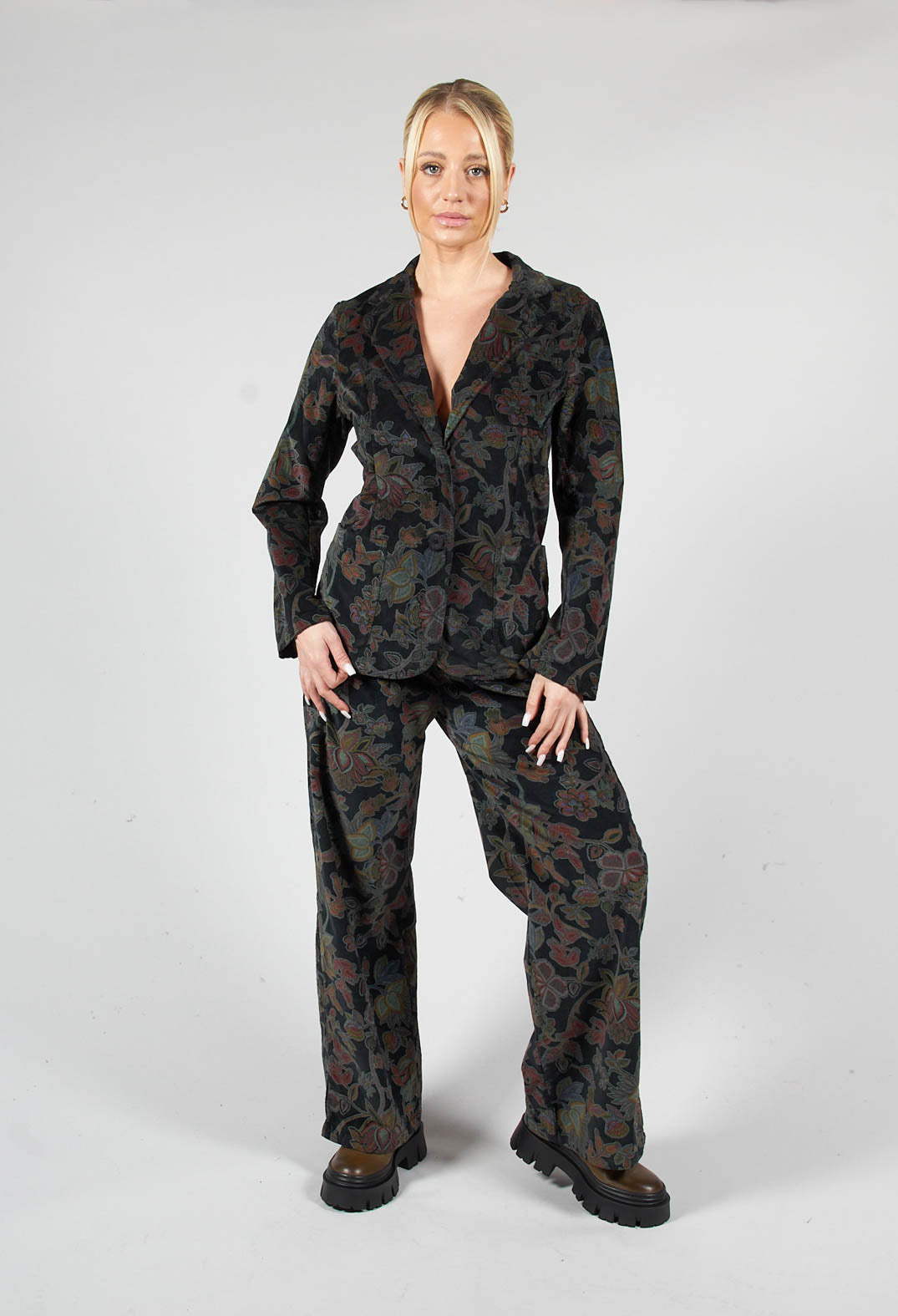 Paisley Print Velvet Blazer in Black