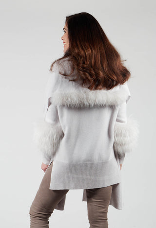 Cashmere Jumper with Fur Trim Sleeves in Fog