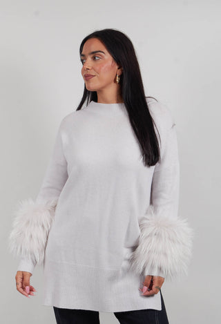 Cashmere Jumper with Fur Trim Sleeves in Fog