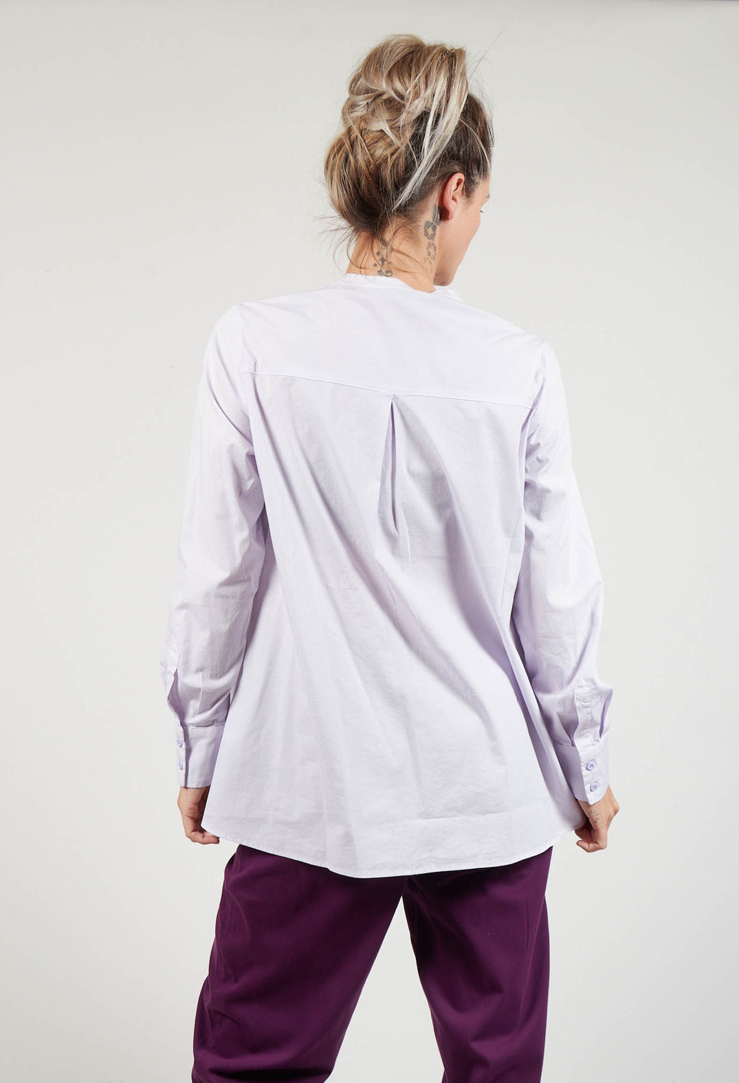 Monio Blouse in Lavendar