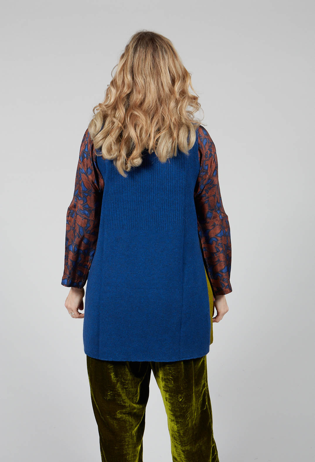 Vest Marigold in Sapphire