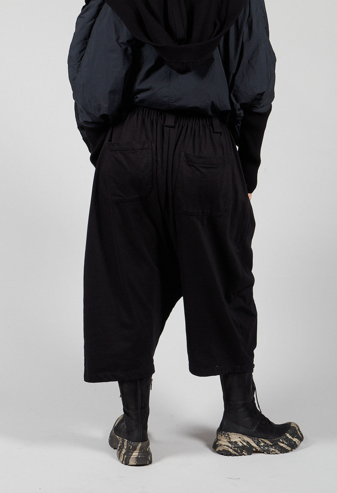 Cropped Jersey Trousers in Black