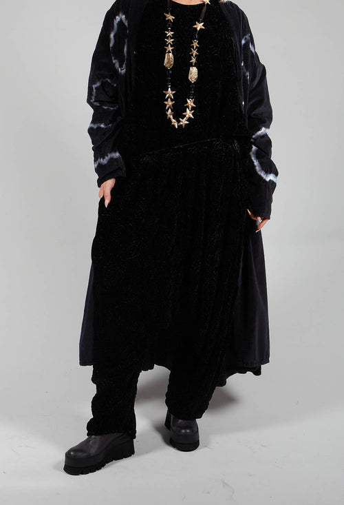 Besitzkraft Trousers in Kaviar Black