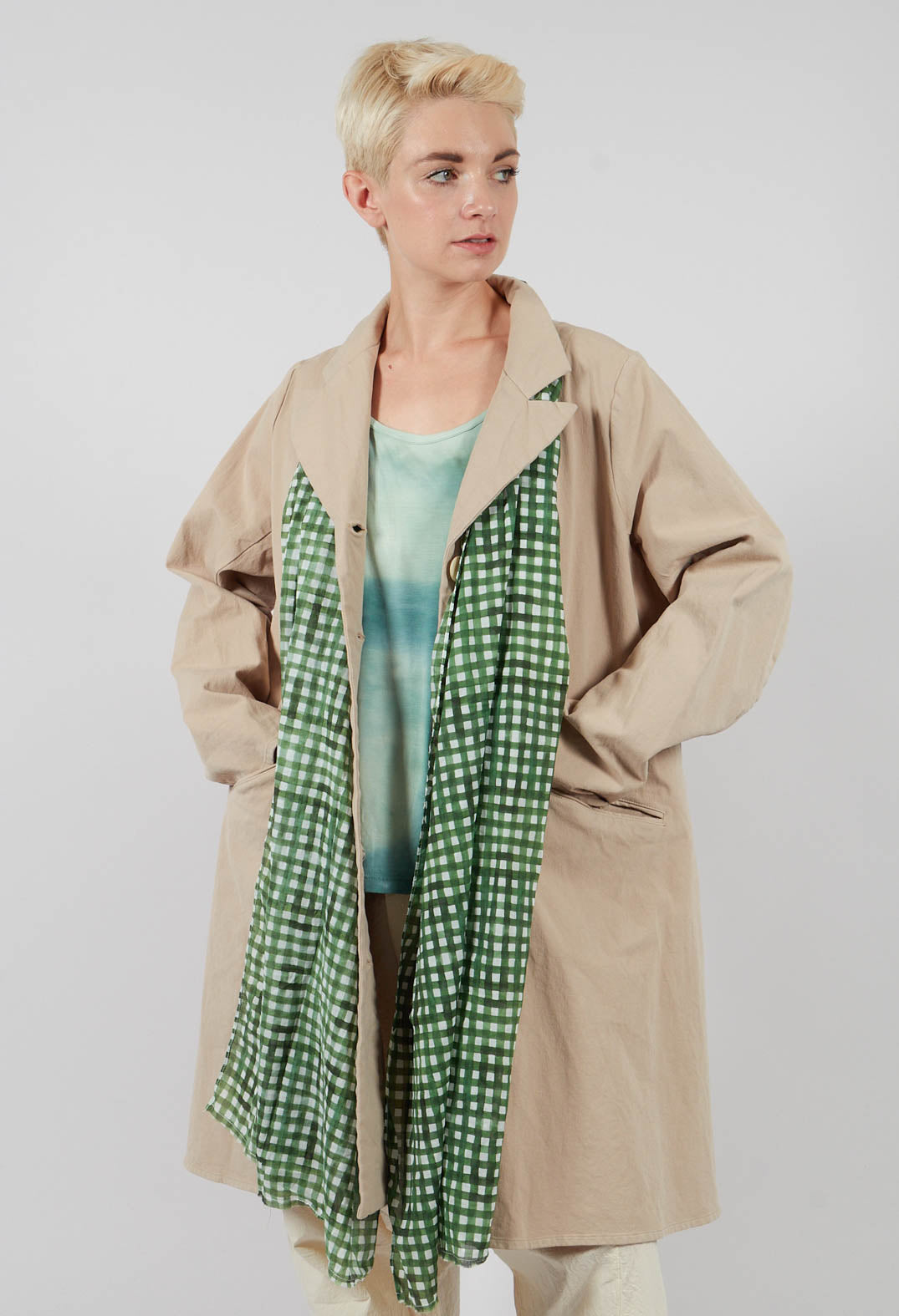Cliquid Coat in Karton Beige