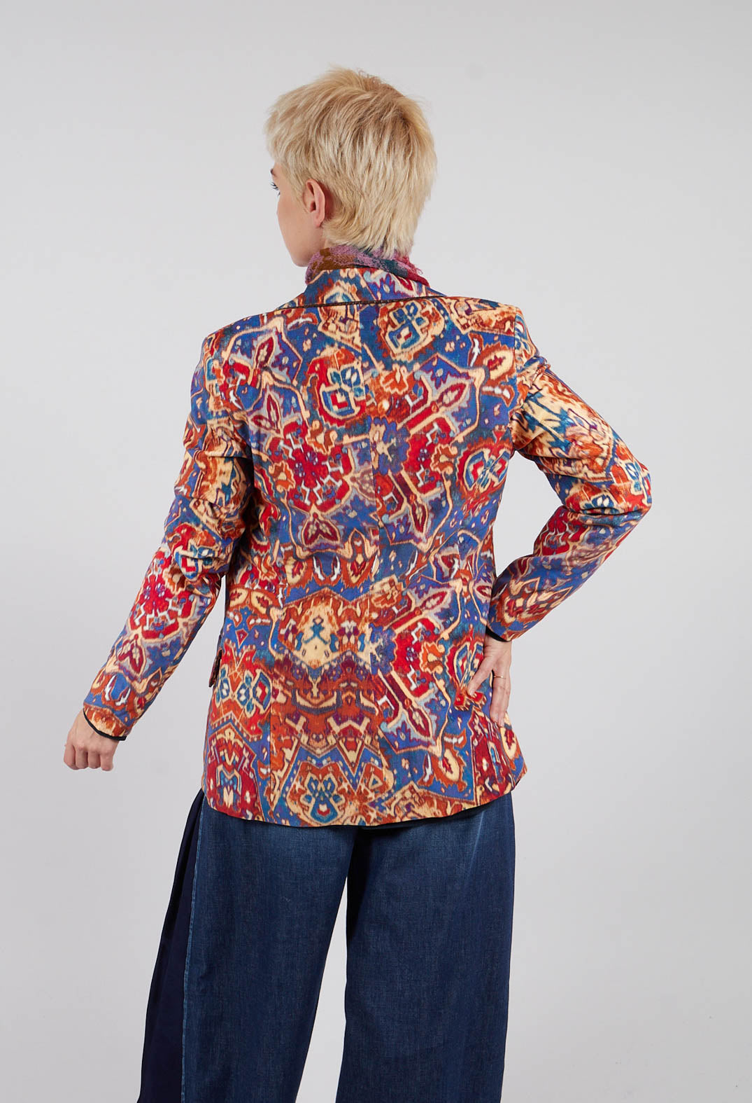 Printed Velvet Blazer in Carpet Print