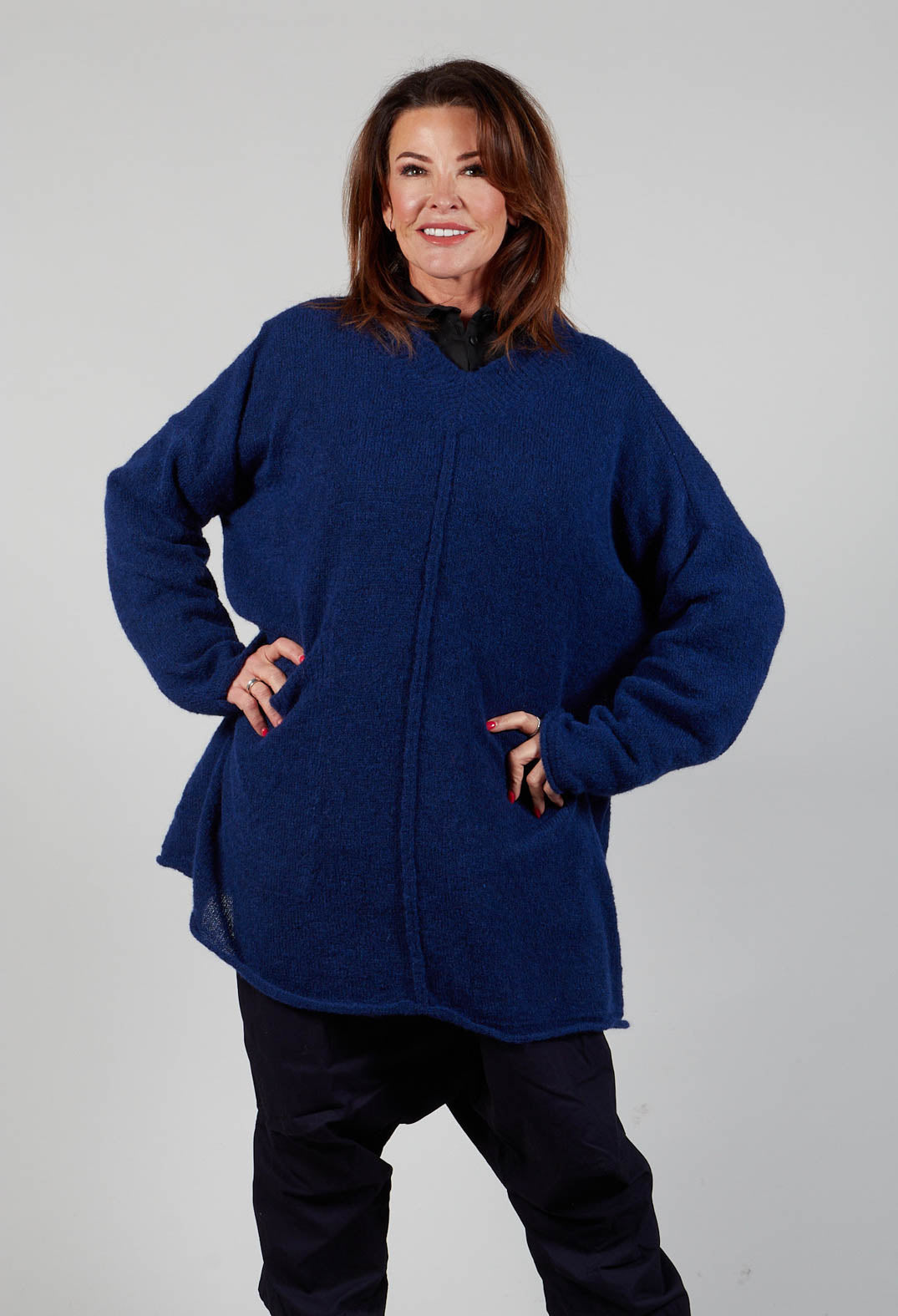 Oversize Pullover in Gentian Blue