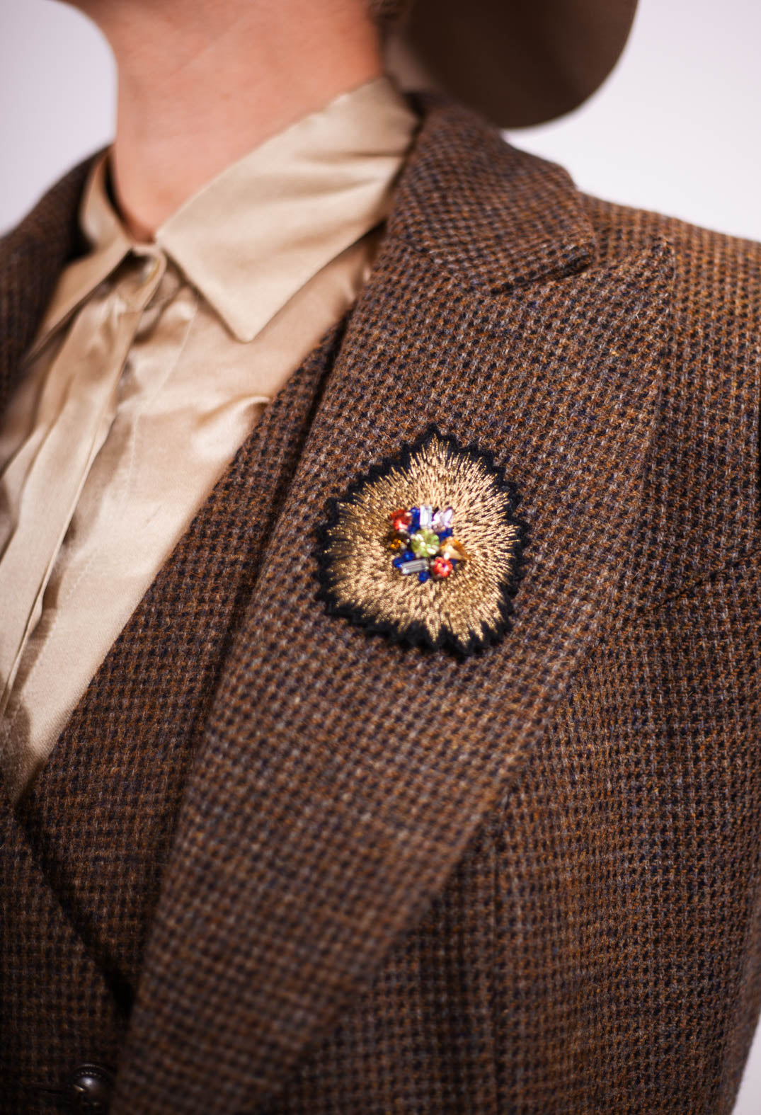 Like the Sun Brooch in Gold