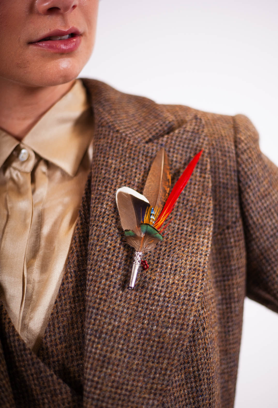 Pencil Brooch in Brown and Red