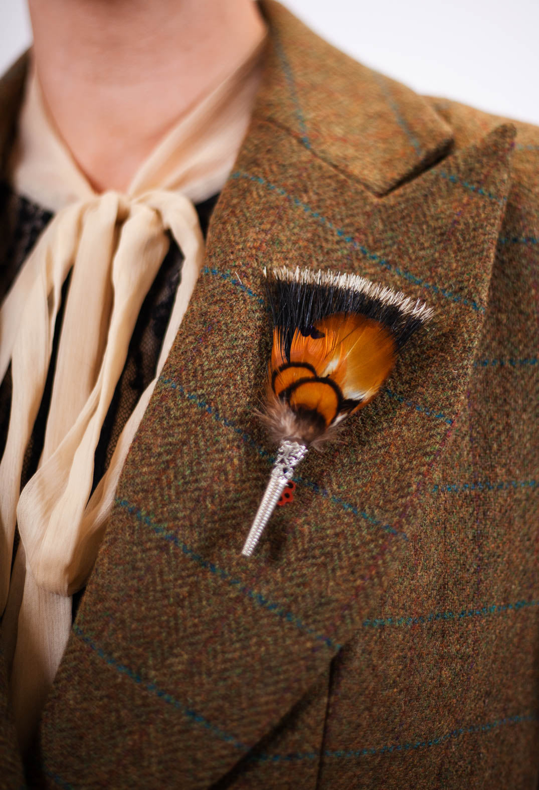 Brush Brooch in Red