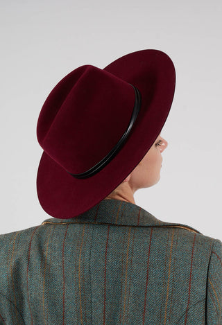 Tuileries Hat in Burgundy