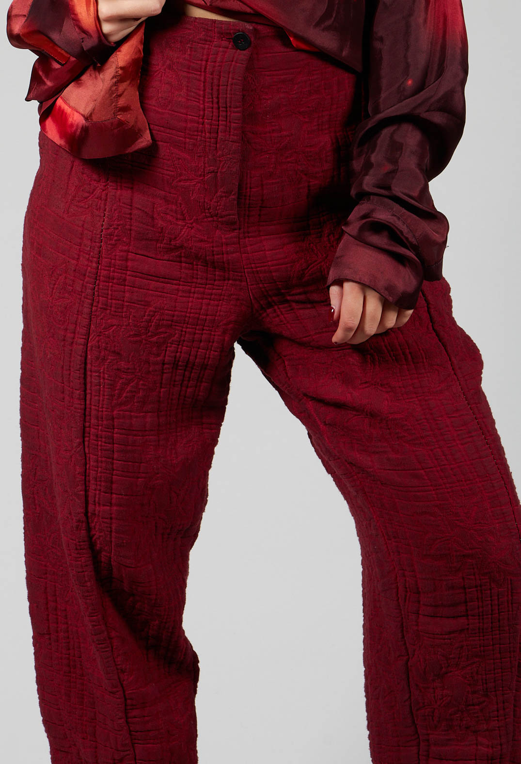Rolled Cuff Seamed Trousers in Blood