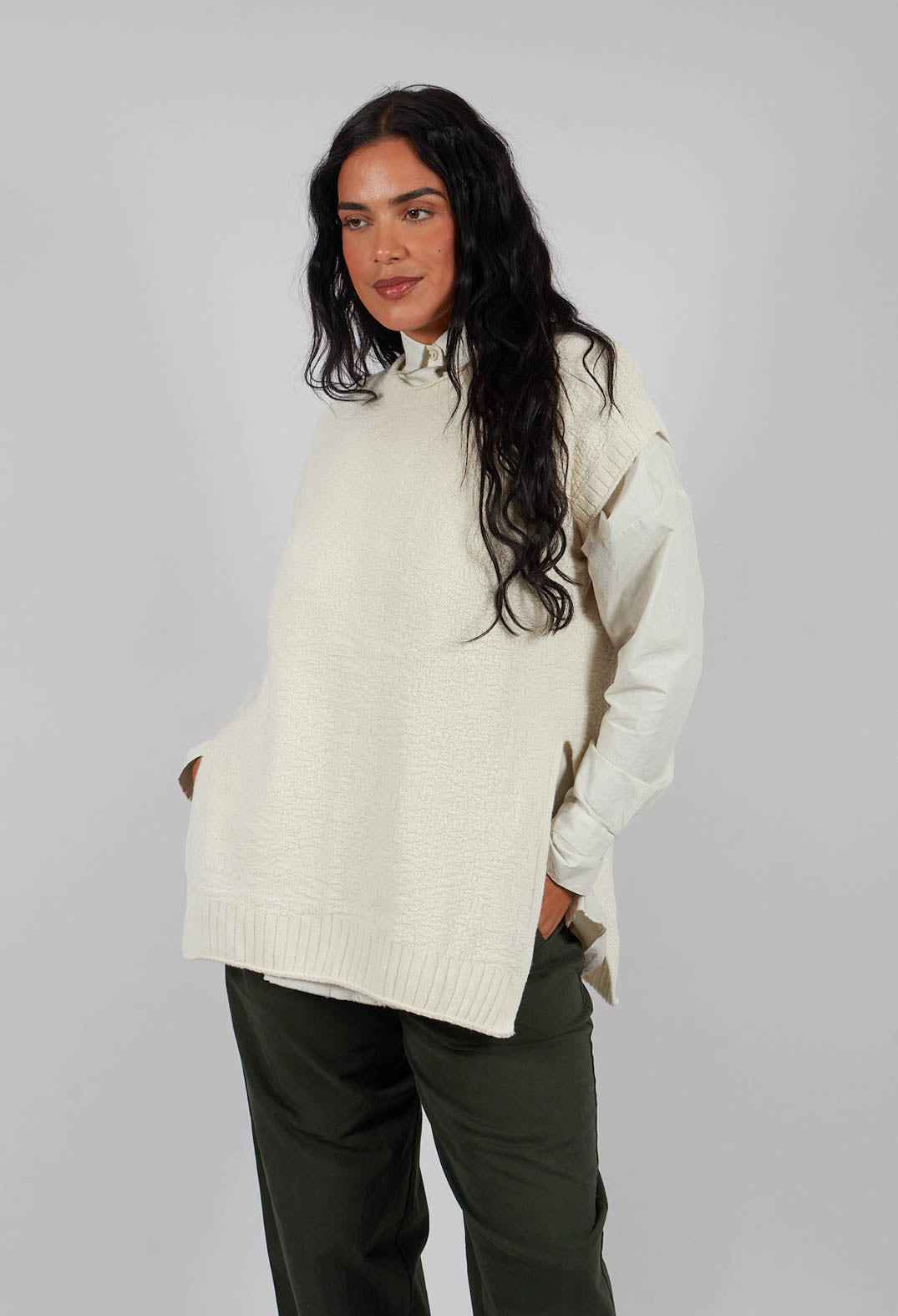 Knitted Vest in Natural