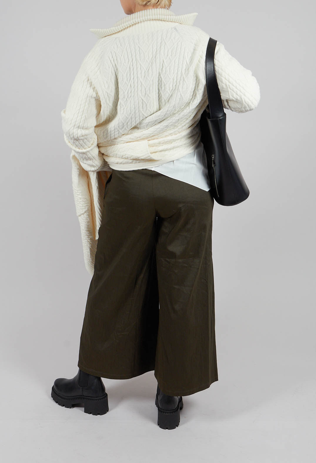 Vanessa Trousers in Khaki