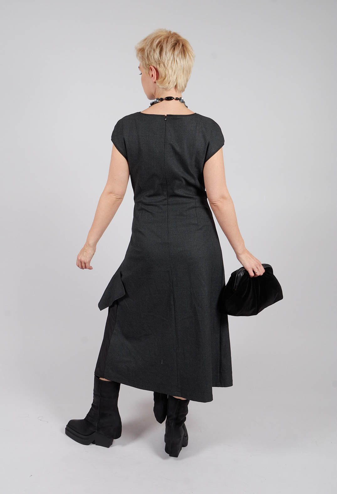 Dress Beca In Grey Black